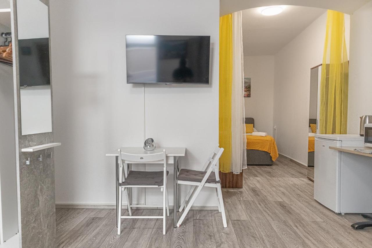 3 Standard Rooms Near Hauptbahnhof Viena Exterior foto