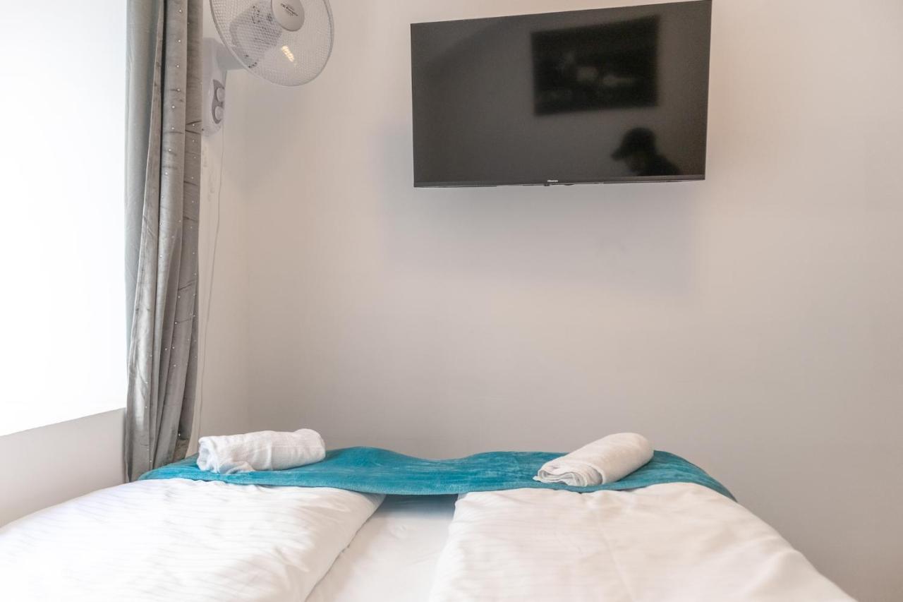 3 Standard Rooms Near Hauptbahnhof Viena Exterior foto